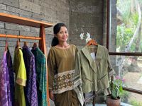 Usaha Fashion Endek dari Keinginan Hati yang Menjadi Nyata Endek