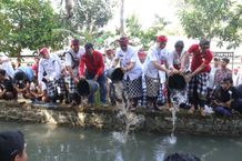 Eratkan Solidaritas, Bupati Sanjaya Buka Lomba Ceki dan Lomba Mancing di Kecamatan Kerambitan dan Kecamatan Tabanan Solidaritas