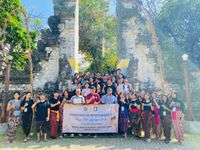 Himpunan Mahasiswa Administrasi Publik Gelar Clean Up di Pura Sakenan Unud