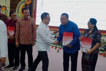 Indeks Kepuasan Masyarakat Jembrana Tertinggi di Bali Indeks Kepuasan Masyarakat