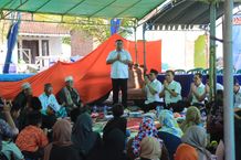 Bupati Tamba Sampaikan Penanganan Abrasi Tahun Depan di Hadapan Nelayan Pebuahan Bupati Tamba