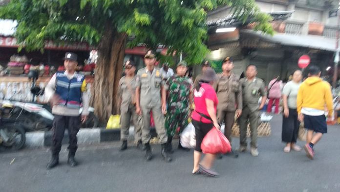 Jalan Ditertibkan