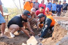 Lewat Bungbung Kemanusiaan, Pramuka Buleleng Lakukan Bedah Rumah Entaskan Kemiskinan Ekstrem Pramuka Buleleng