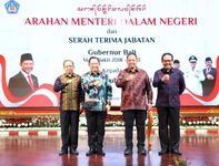 Serah Terima Jabatan kepada Pj Gubernur Bali, Wayan Koster Sampaikan Kinerja 5 Tahun Tatanan Bali Era Baru Serah Terima Jabatan