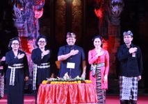 HUT Ke-3 PAKIS Bali, Pj Gubernur Apresiasi Peran Aktif Krama Istri Dalam Majukan Adat, Tradisi, Seni dan Budaya serta Kearifan Lokal Bali HUT Ke-3 PAKIS Bali