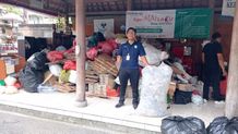 Tangani Permasalahan Sampah, Kelurahan Dangin Puri Rutin ‘Berhias Cantik’ Berhias Cantik