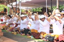 Dikemas Dengan Penampilan Beragam Gambelan Bali, Pemkot Denpasar Gelar Upacara Jana Kerthi Peringati Tumpek Krulut Pitenget Tumpek Krulut