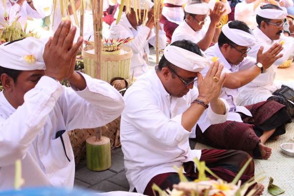 Karya Ngeratep