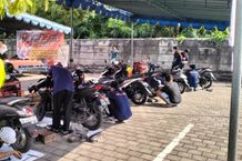 Semarakkan Hari Pelanggan Nasional 2023, Dealer Made Ferry Motor Berikan Service Gratis ke Masyarakat honda