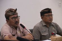 Sekda Suyasa Harapkan Pilkel Tahun Ini Hasilkan Pemimpin Yang Produktif pilkel
