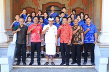 Lepas Siswa Pertukaran Pelajar, Pj Bupati Buleleng Ingatkan Filosofi Padi Beras Nasi siswa