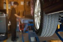 Tips Memilih Ban dan Merawat Kaki-kaki Mobil Memilih Ban