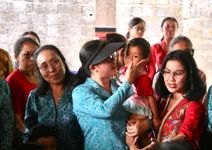 Gencarkan Penurunan Stunting, Rai Wahyuni Sanjaya Kembali Beri Penilaian Final Posyandu di Selemadeg Timur Gencarkan Penurunan Stunting