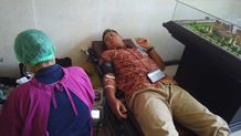 Sambut Hari Listrik Nasional, PLN Donorkan Puluhan Kantong Darah Hari Listrik Nasional