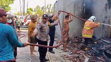 Bengkel di Desa Pemuteran Kebakaran, Kerugian Capai Ratusan Juta Kebakaran