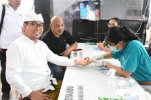 Wawali Arya Wibawa Tinjau Cek Kesehatan Gratis ST. Dharma Bhakti Mandala Kesehatan Gratis