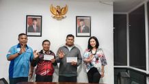 POSSI Kota Denpasar Serahkan Dana Pembinaan ke Klub-klub Persatuan Olahraga Selam Seluruh Indonesia
