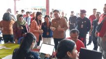 Wawali Arya Wibawa Tinjau Safari Kesehatan di Banjar Buana Desa Kelurahan Padangsambian Safari Kesehatan