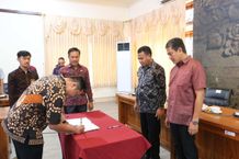 Pj. Lihadnyana: Penandatangan PKS MPP, Komitmen Layanan Harus Terdepan buleleng