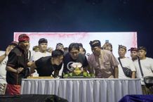 Dukung Kreativitas Yowana Desa Adat Kerobokan, Bupati Giri Prasta Hadiri HUT Sekaa Teruna Se-Desa Adat Kerobokan Kerobokan