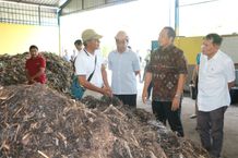 Kunjungi TPS3R Baktiseraga, Pj Gubernur Mahendra Jaya Berikan Apresiasi dan Harap Bisa Direplikasi Kunjungi TPS3R Baktiseraga