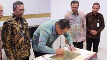 Pj Gubernur Mahendra Jaya Harap Layanan Kedokteran Nuklir dan Teranostik Molekuler di RSUD Bali Mandara Berikan Manfaat untuk Masyarakat Layanan Kedokteran Nuklir dan Teranostik Molekuler