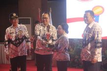 Transformasi Guru dalam Merdeka Belajar, Dorong Siswa Maju di Era Adaptasi Digital hari GURU