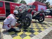 Hadirkan Layanan Service Gratis, Puluhan Motor Honda Serbu Event Honda AT Family Day di Level 21 service gratis