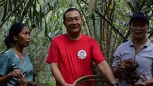 Kenalkan Ganjar–Mahfud, Kader Hingga Calon Legislatif PDIP Karangasem Beli Hasil Panen Petani Buah