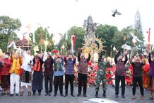 Gelar Budaya Melepas Matahari dan Pesta Kembang Api Akan Meriahkan Malam Pergantian Tahun di Kota Denpasar Melepas Matahari