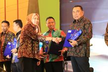 Penghujung Tahun, Jembrana Sabet 2 Penghargaan Nasional dari BPS RI Penghargaan Nasional dari BPS RI