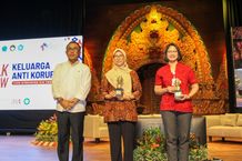 Pemkot Denpasar Gandeng Organisasi Wanita Ciptakan Budaya Anti Korupsi Talk Show Keluarga Anti Korupsi