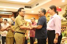 Sinergitas Program Pemkot Denpasar dan LPS, Komit Tingkatkan SDM Desa Serangan Melalui Pelatihan Kuliner Komit