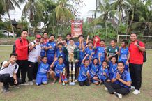 Turnamen Sepak Bola HUT Ke-48 SDN 4 Dauh Peken, SD Islam Tabanan Boyong Piala Spadu I Turnamen Sepak Bola