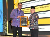 Dua Tahun Berturut-turut Darmawan Prasodjo Raih Green Leadership Utama Award, PLN Pecah Rekor Borong 20 Proper Emas KLHK 2023 PLN