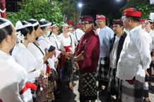 Usung Kebersamaan, Bupati Sanjaya Cek Kesiapan Karya dan Apresiasi Semangat Ngayah Pegawai Kantor Bupati Tabanan