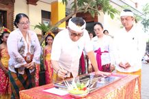 Wali Kota Jaya Negara Resmikan Gedung Sekolah Dasar Negeri 2 Penatih peresmian gedung
