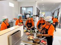 Dari Pelatihan Inovasi Higienitas Kuliner Desa Serangan, 200 Orang Peserta Ikuti Praktek Memasak dari para Chef Ternama Pelatihan