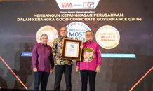 Jadikan GCG Fondasi Bisnis, bank bjb Raih Penghargaan di Ajang CGPI Award 2023 bjb