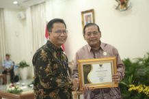 Universitas Udayana Kembali Raih Predikat Informatif dari Komisi Informasi Pusat Unud