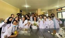 Prodi Teknologi Pangan Unud Gelar Praktikum Pangan Tradisional Bali