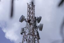 Indosat Ooredoo Hutchison Tingkatkan Kapasitas Jaringan di 17 Titik di Wilayah Bali Sepanjang Musim Libur Natal dan Tahun Baru Indosat