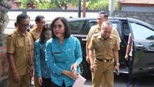 Melalui AKU HATINYA PKK, Pj. Ketua TP PKK Bali Ingin Desa Temesi Dikenal Masyarakat Sebagai Desa Indah dan Asri Gigi