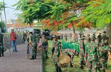 Pemkot Denpasar Bersinergi Dengan TNI/Polri Gelar Aksi Kebersihan Sungai di Kawasan Taman Pancing Aksi kebersihan