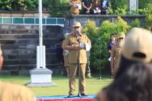 Pemkab Jembrana Naikkan Gaji Tenaga Kontrak apel