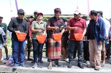 Sekda Alit Wiradana Buka Lomba Mancing ST Banjar Mertagangga, Ubung Lomba Mancing