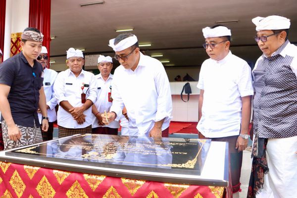 Pasar Jaba Puri Agung Jrokuta