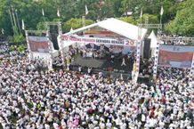 Buruan Daftar, Jalan Sehat Prabowo-Gibran Berhadiah 2 Unit Rumah Jalan Sehat Prabowo Gibran