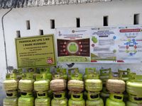 600 Ribu Lebih NIK Warga Bali Telah Tercatat dalam Transaksi LPG 3 Kg Bersubsidi LPG