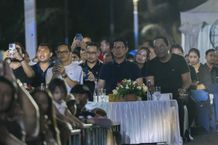 From Kuta With Love, Sekda Adi Arnawa Hadiri Pergantian Tahun di Pantai Kuta Pergantian Tahun